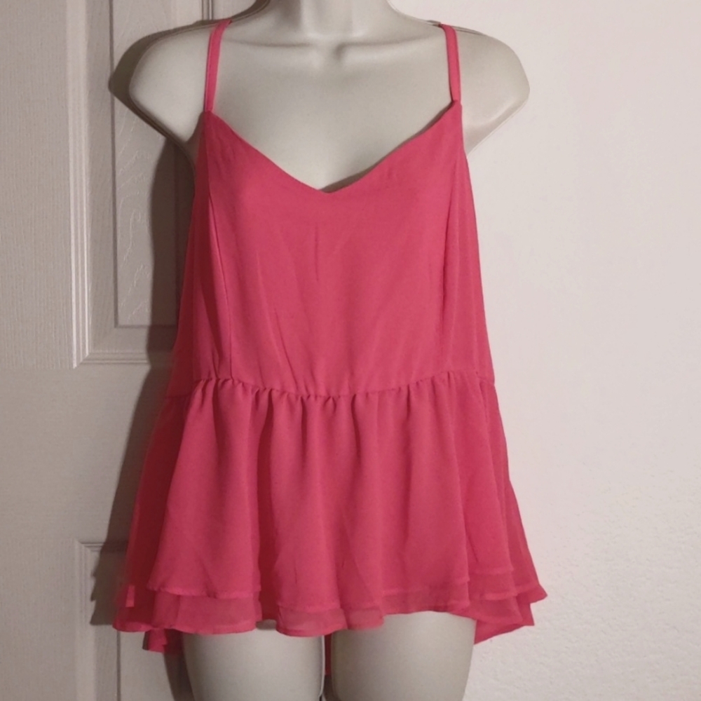 Torrid size 1 fuchsia pink chiffon tank top